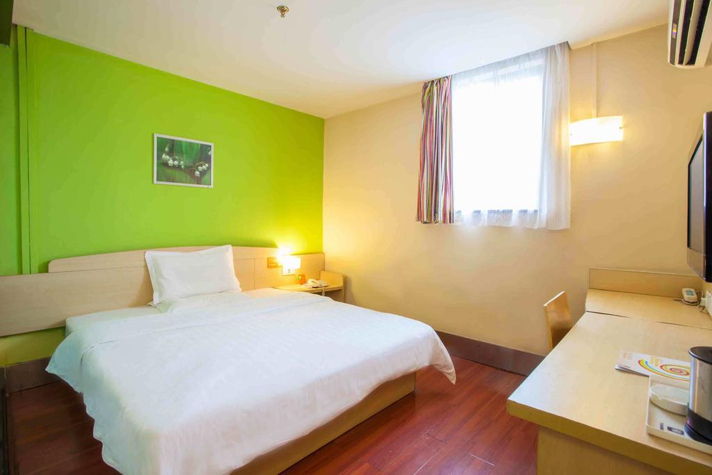 7Days Inn Suizhou Jiaotong Avenue Luhe Room photo